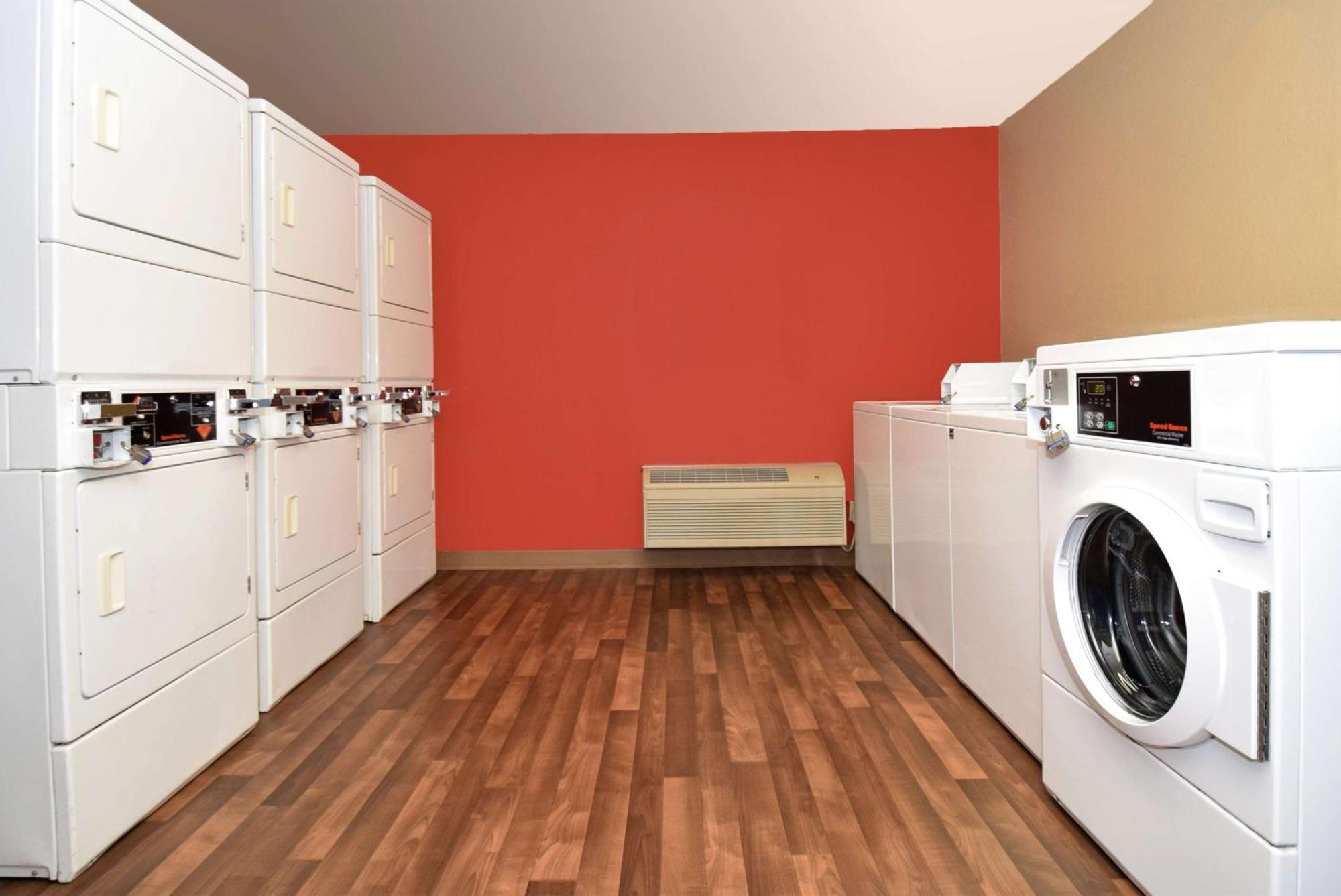 Extended Stay America Suites - Chicago - Midway Bedford Park Екстериор снимка