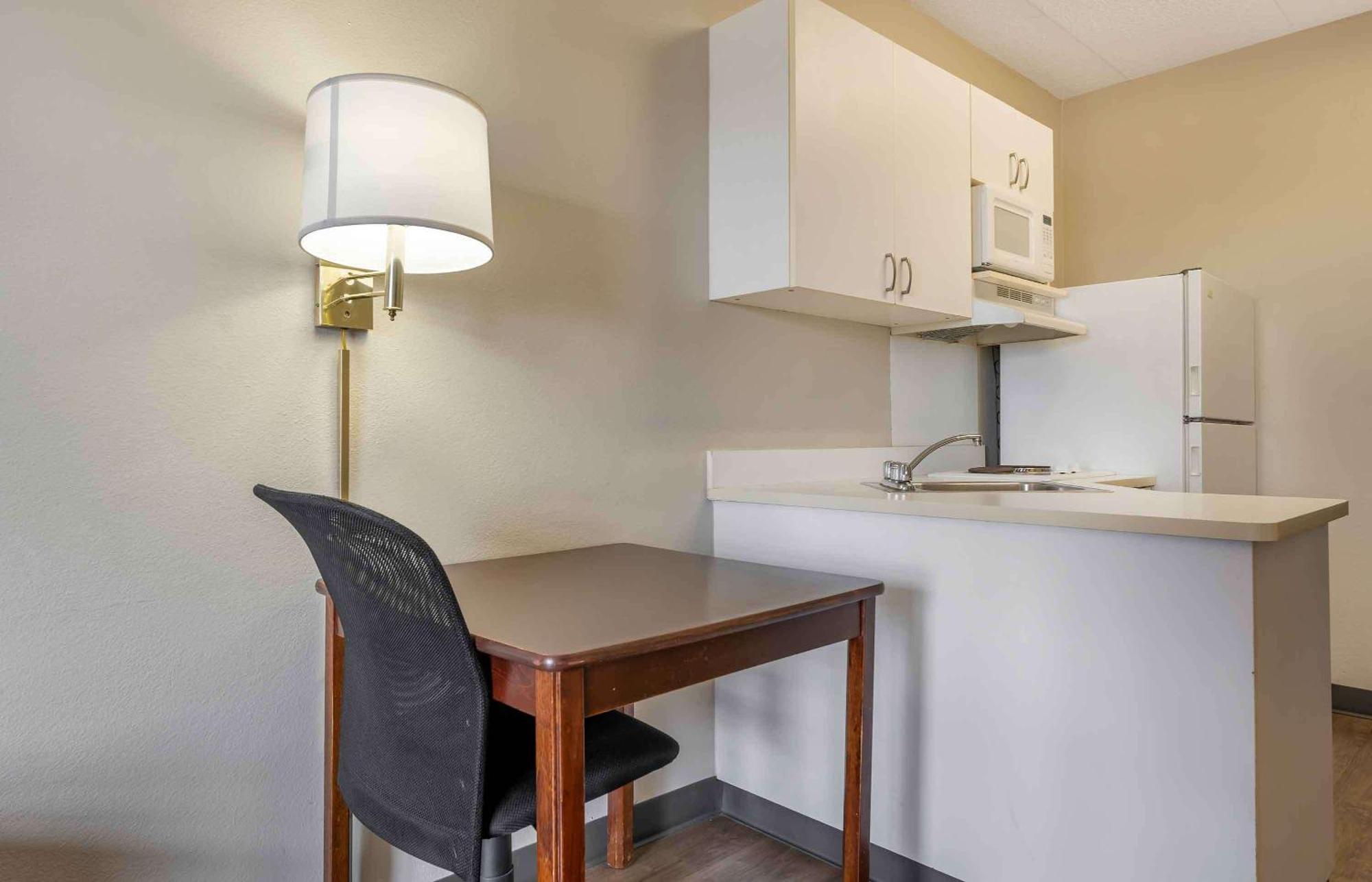 Extended Stay America Suites - Chicago - Midway Bedford Park Екстериор снимка
