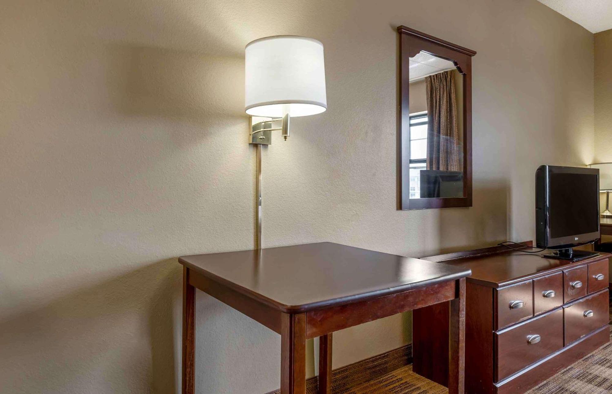 Extended Stay America Suites - Chicago - Midway Bedford Park Екстериор снимка