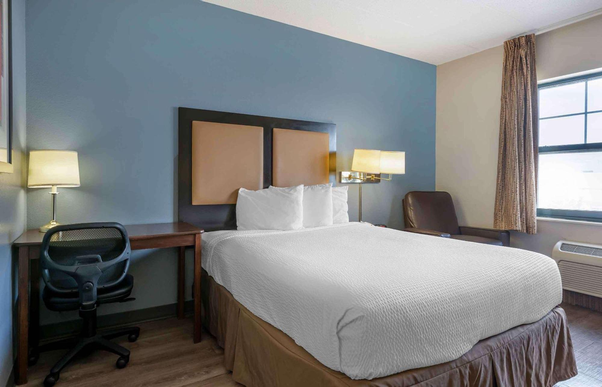 Extended Stay America Suites - Chicago - Midway Bedford Park Екстериор снимка