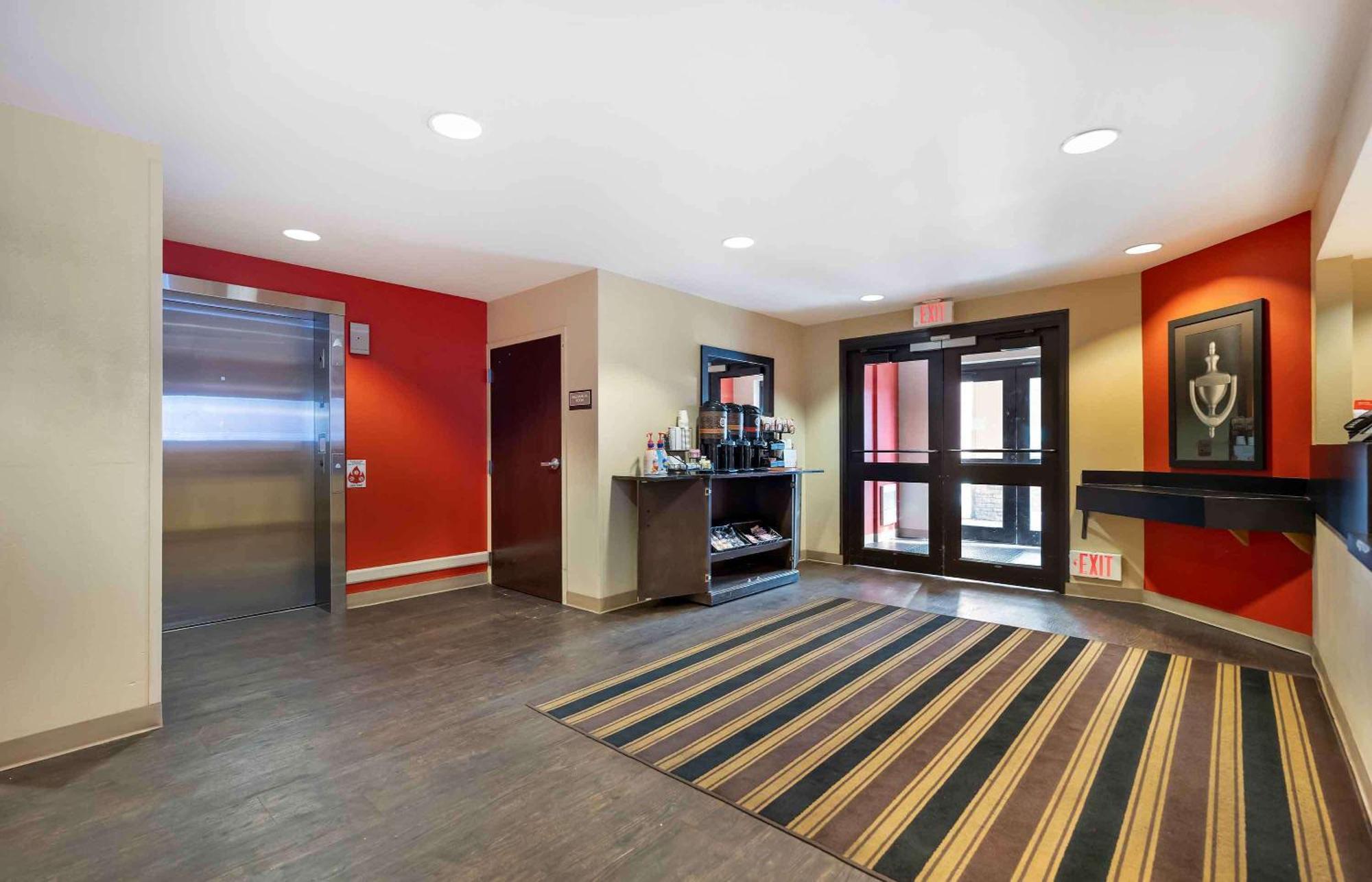 Extended Stay America Suites - Chicago - Midway Bedford Park Екстериор снимка