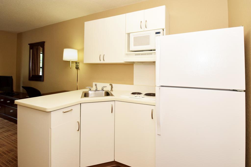 Extended Stay America Suites - Chicago - Midway Bedford Park Екстериор снимка